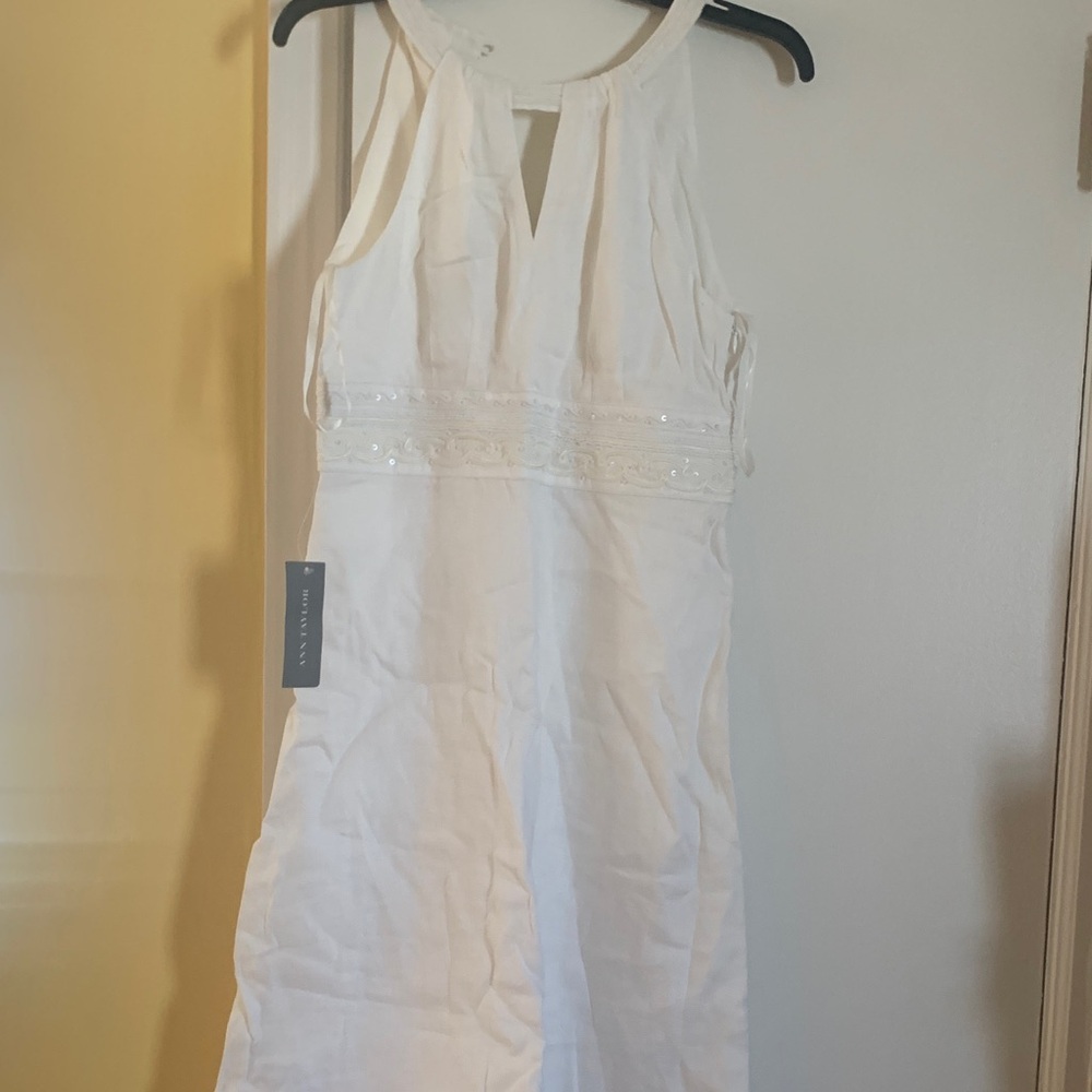 Ann Taylor White Sleeveless Dress